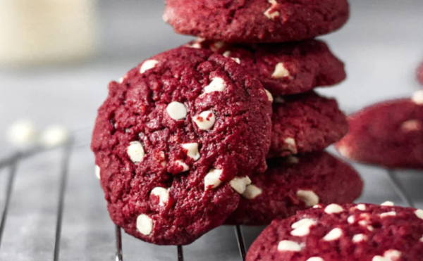 red-velvet-cookies